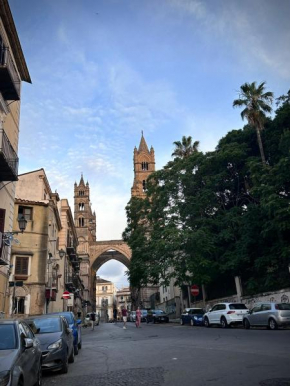 Home Mia, Palermo